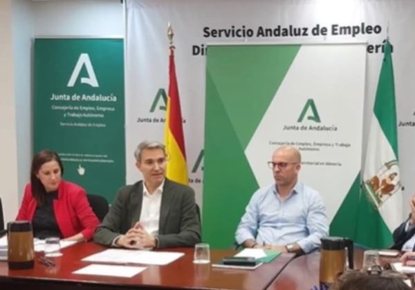 Sector hostelero y SAE intercambian información y necesidades en su mesa de trabajo conjunta.