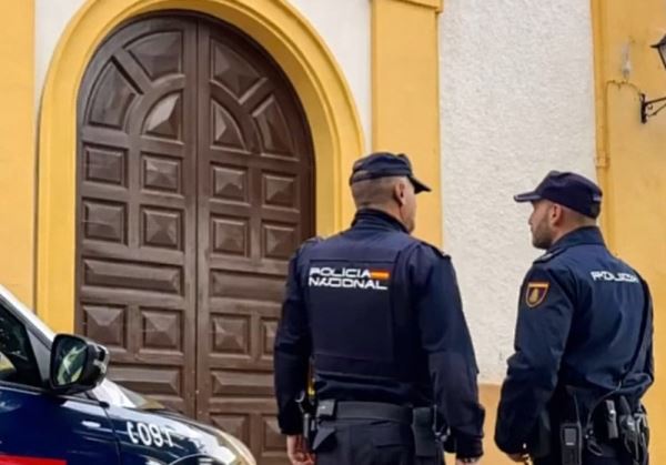 Abren juicio por el robo y destrozo en la iglesia de San Roque en Almería
