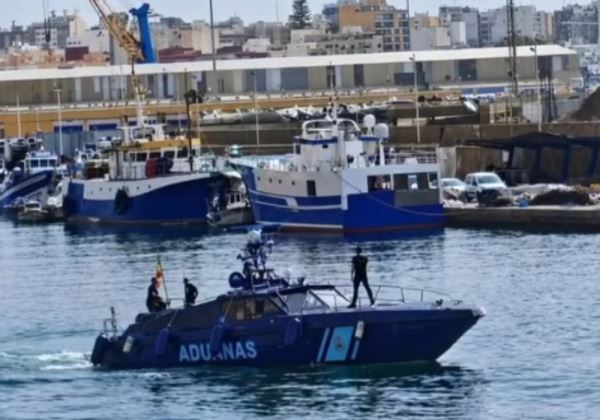 Llega a Almería la nueva interceptora contra narcolanchas
