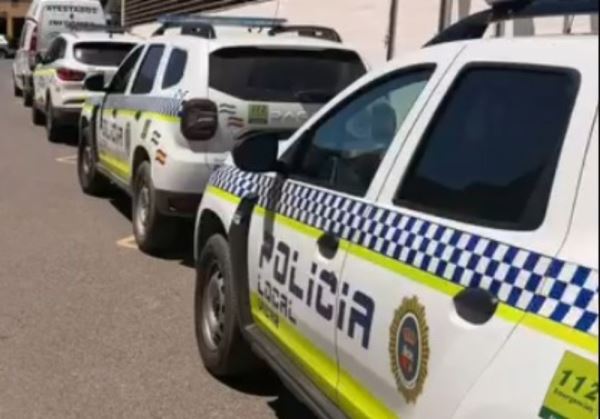 Agentes de la Policía Local actuaron de forma inmediata en el Barrio Archilla tras escuchar detonaciones en las fiestas