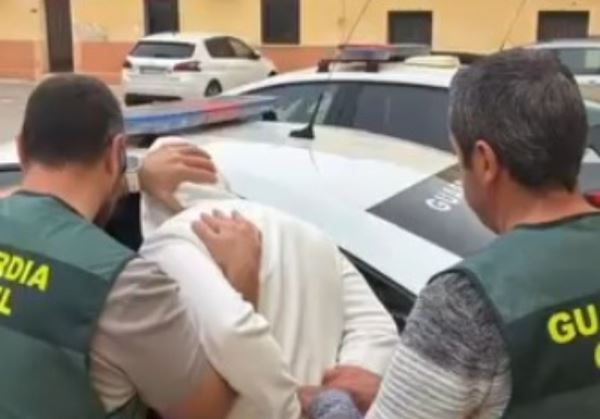 Dos detenidos por ocho robos violentos en Roquetas de Mar: actuaban con la técnica del 