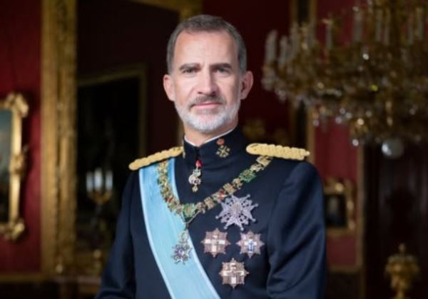 El Rey recoge expresamente que Su Majestad ha tenido a bien aceptar la Presidencia del Comité de Honor del II Congreso Nacional de Advocaciones de la Luz 'Lux Mundi'