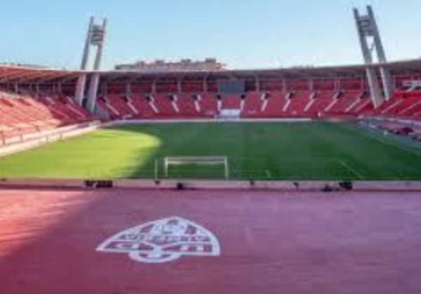 Un estudio de la Cámara de Comercio de Almería señala que el fallido ascenso de la Unión Deportiva Almería a la Primera División del fútbol español evita un impacto económico estimado en 70.938.178 euros para la provincia