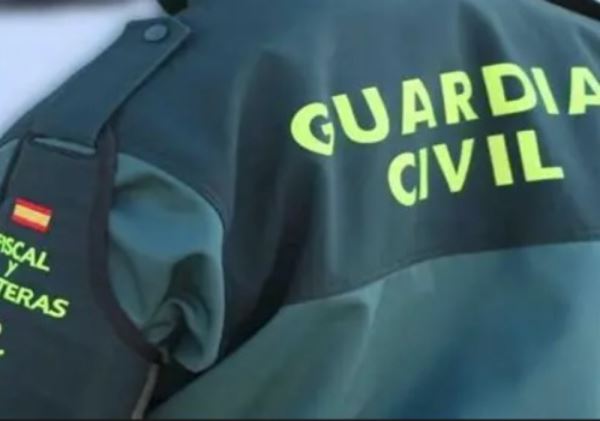 La Guardia Civil de la Comandancia de Almería, en el marco de la operación “DOLLY-CLOCK”, detiene a una persona